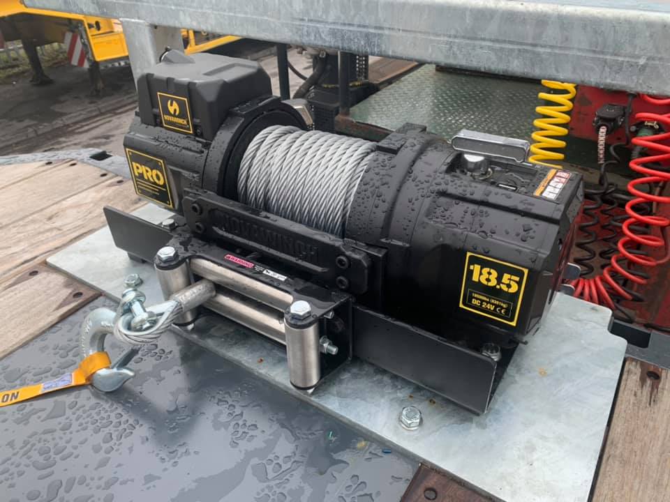 Novawinch PRO 18,500lbs 12v Winch with Synthetic Rope